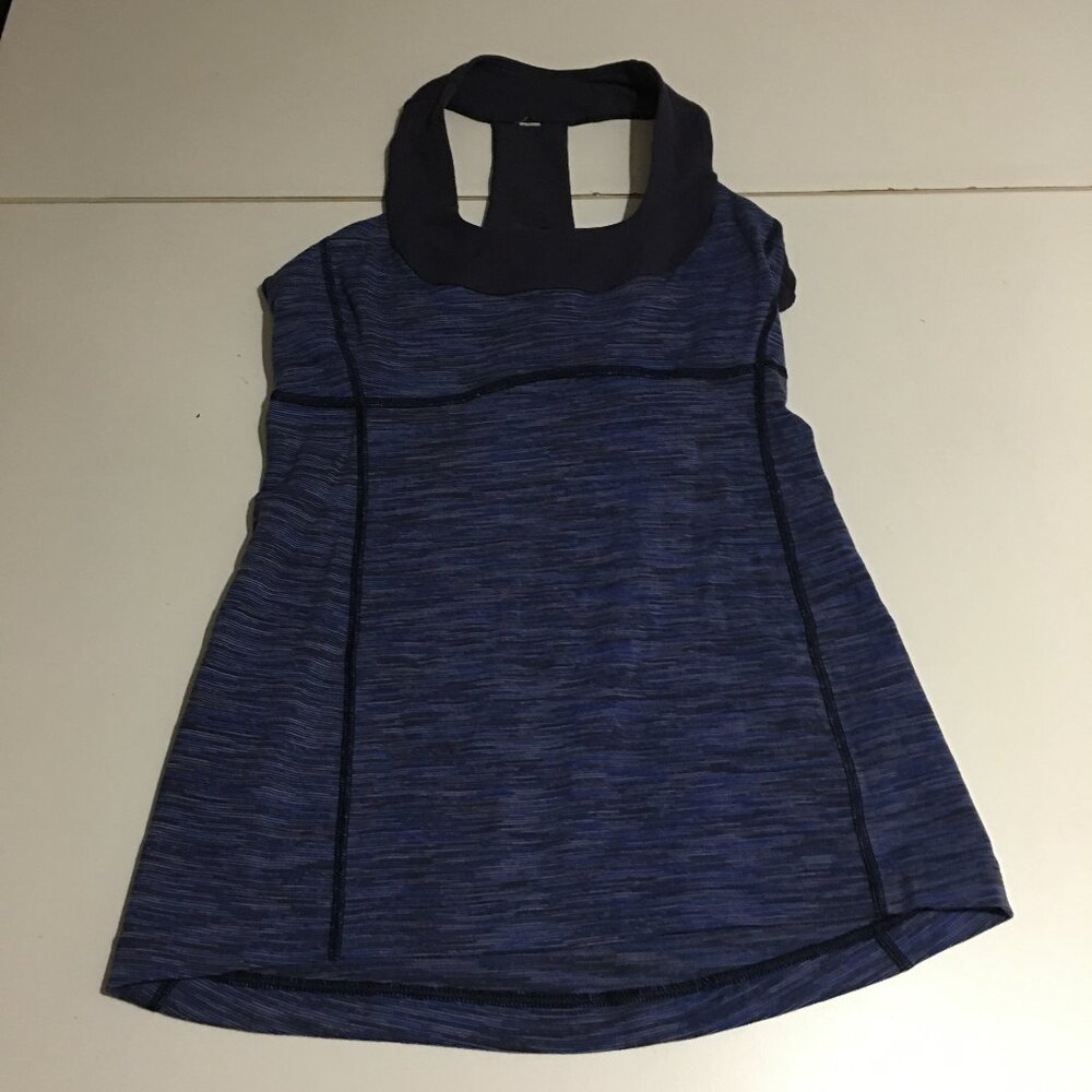 Lululemon Scoop Neck Tank Size 6 Cadet Blue